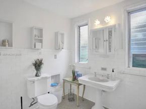 1107 Alhambra Cir, Coral Gables FL 33134