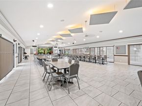 424 SE 10th St 104, Dania Beach FL 33004