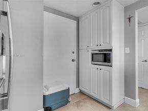 5838 Collins Ave 6H, Miami Beach FL 33140