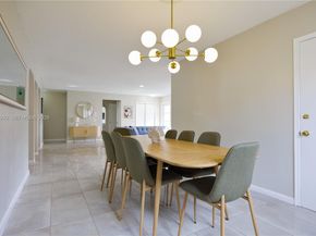 609 S Crescent Dr, Hollywood FL 33021