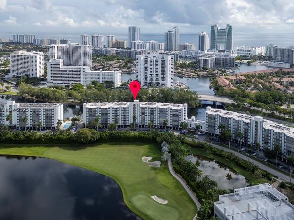 300 Diplomat Pkwy 204, Hallandale Beach FL 33009