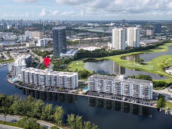 300 Diplomat Pkwy 204, Hallandale Beach FL 33009