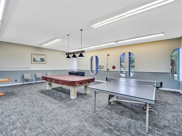 300 Diplomat Pkwy 204, Hallandale Beach FL 33009