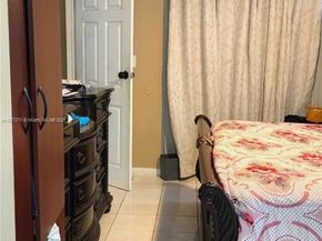 7707 SW 8th St, North Lauderdale FL 33068