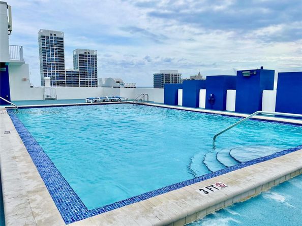 401 69th St 405, Miami Beach FL 33141