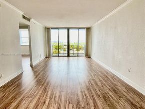 401 69th St 405, Miami Beach FL 33141