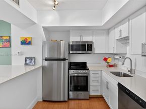 2630 SW 28th St 51, Miami FL 33133