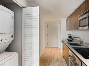 1600 SW 1st Ave 704, Miami FL 33129