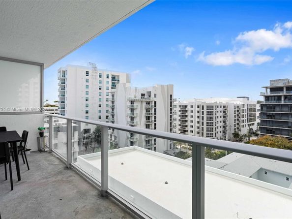 1600 SW 1st Ave 704, Miami FL 33129