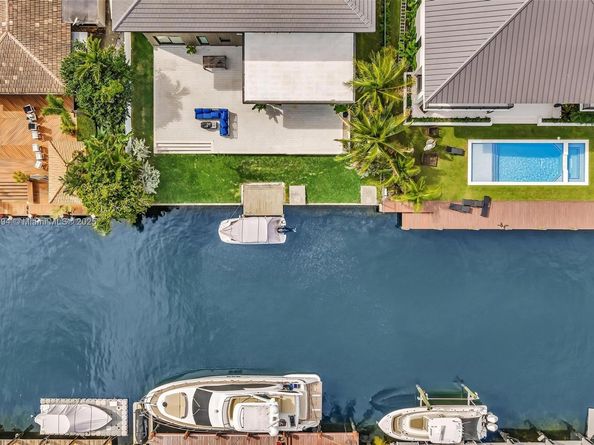 13045 Coronado Ter, North Miami FL 33181