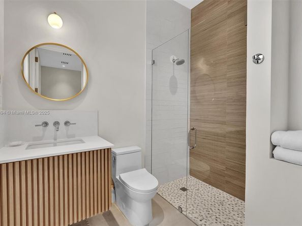 13045 Coronado Ter, North Miami FL 33181