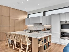 13045 Coronado Ter, North Miami FL 33181