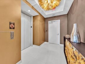 851 NE 1st Ave 3711, Miami FL 33132