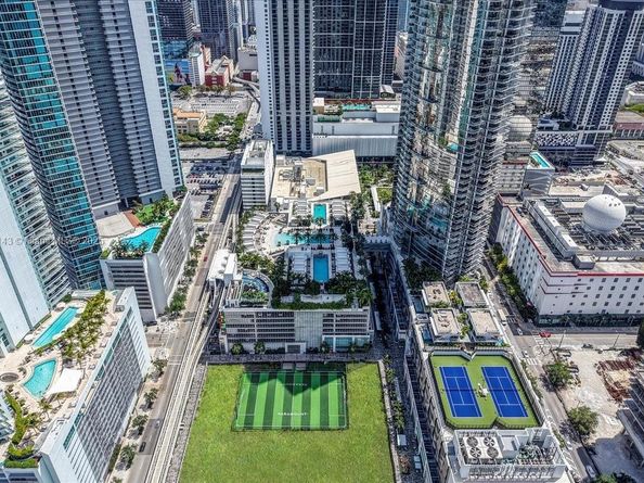 851 NE 1st Ave 3711, Miami FL 33132