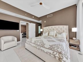 851 NE 1st Ave 3711, Miami FL 33132