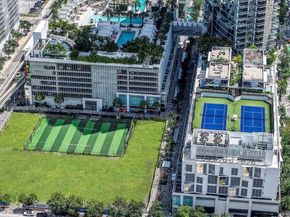 851 NE 1st Ave 3711, Miami FL 33132