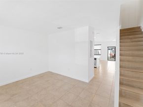 10582 W 33rd Ln, Hialeah FL 33018