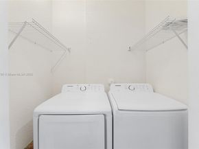 10582 W 33rd Ln, Hialeah FL 33018