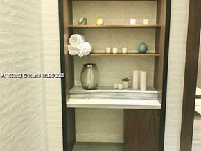 45 SW 9th St 3009, Miami FL 33130