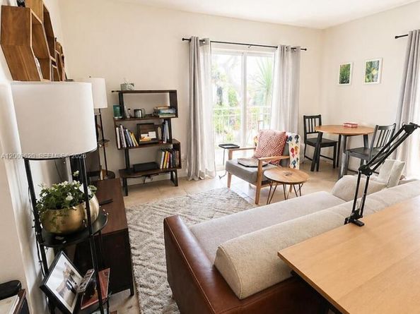 630 85th St 101, Miami Beach FL 33141