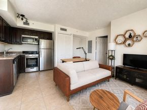 630 85th St 101, Miami Beach FL 33141