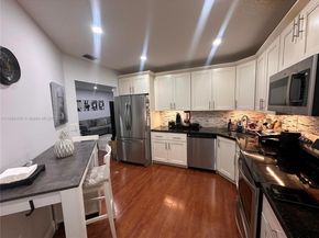 4400 NW 30th St 224, Coconut Creek FL 33066