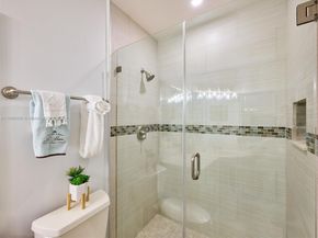 4400 NW 30th St 224, Coconut Creek FL 33066