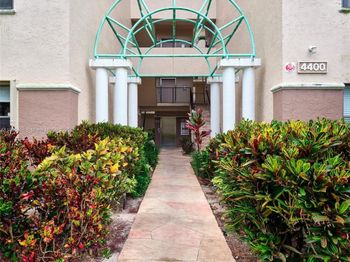 4400 NW 30th St