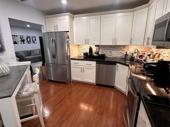 4400 NW 30th St 224, Coconut Creek FL 33066