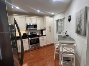 4400 NW 30th St 224, Coconut Creek FL 33066