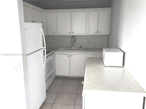 339 Southampton B 339, West Palm Beach FL 33417