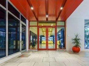 777 N Ocean Dr N302, Hollywood FL 33019