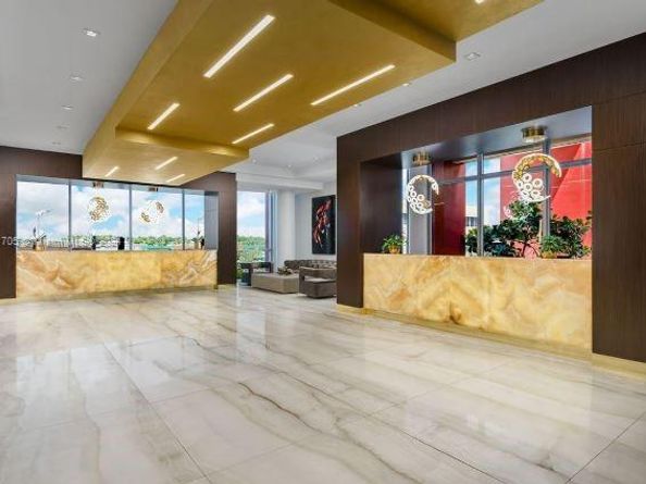 777 N Ocean Dr N302, Hollywood FL 33019