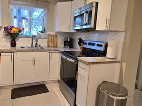 6626 SW 1st Ct, Pembroke Pines FL 33023