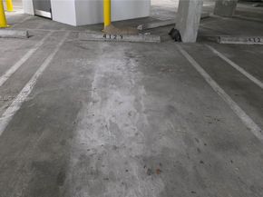 7900 Harbor Island Dr 703, North Bay Village FL 33141