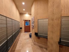 7900 Harbor Island Dr 703, North Bay Village FL 33141