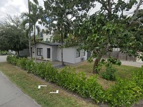 1615 NE 9TH St, Fort Lauderdale FL 33304