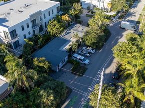 1615 NE 9TH St, Fort Lauderdale FL 33304