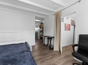 8401 NW 24th Pl, Miami FL 33147