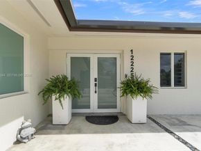 12225 SW 42nd St, Miami FL 33175