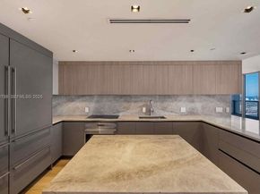 465 Brickell Ave 5701, Miami FL 33131