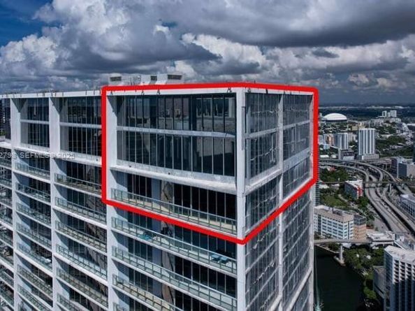 465 Brickell Ave 5701, Miami FL 33131