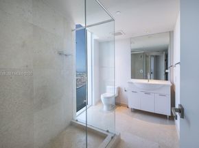 465 Brickell Ave 5701, Miami FL 33131