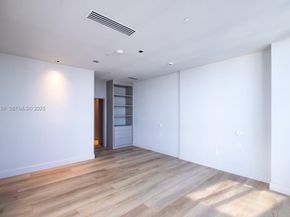 465 Brickell Ave 5701, Miami FL 33131