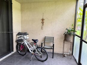 6800 Cypress Road 103, Plantation FL 33317