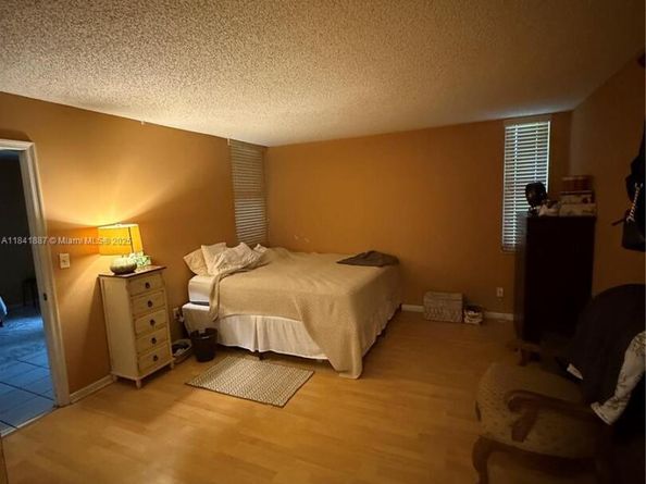 6800 Cypress Road 103, Plantation FL 33317