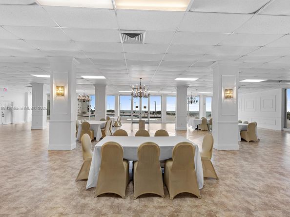 7135 Collins Ave 1425, Miami Beach FL 33141