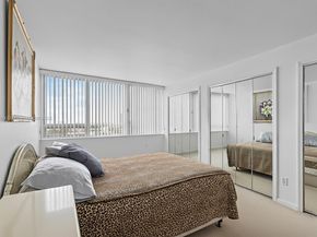 7135 Collins Ave 1425, Miami Beach FL 33141