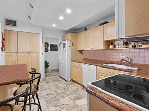 7135 Collins Ave 1425, Miami Beach FL 33141