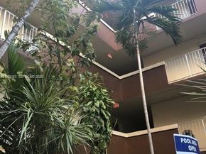 685 Miller Drive 404E, Miami Springs FL 33166